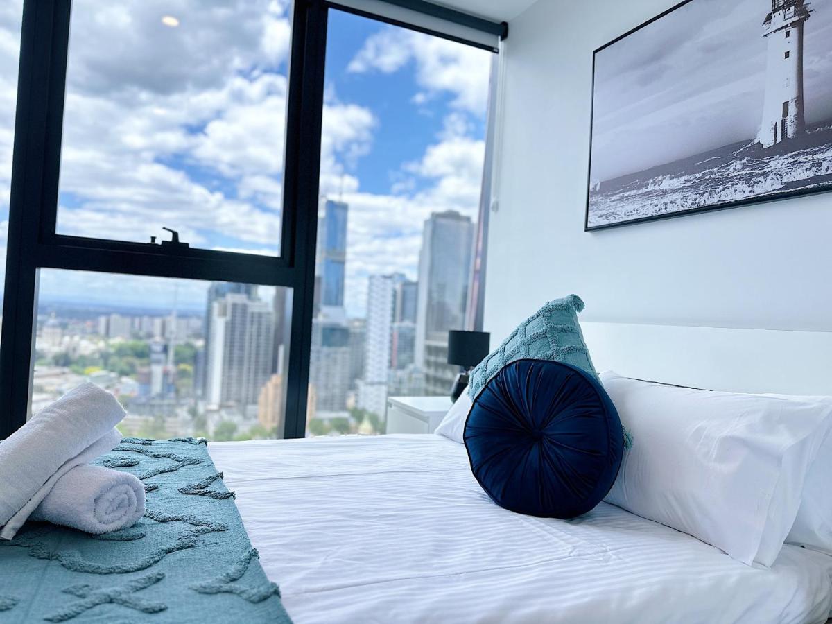 Beautiful Skyview Cbd Highrise 3Beds With Carpark Available Lejlighed Melbourne Eksteriør billede