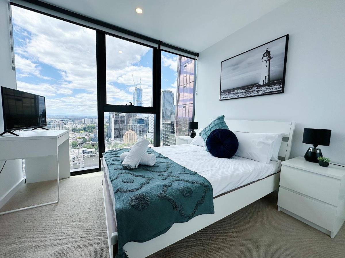 Beautiful Skyview Cbd Highrise 3Beds With Carpark Available Lejlighed Melbourne Eksteriør billede