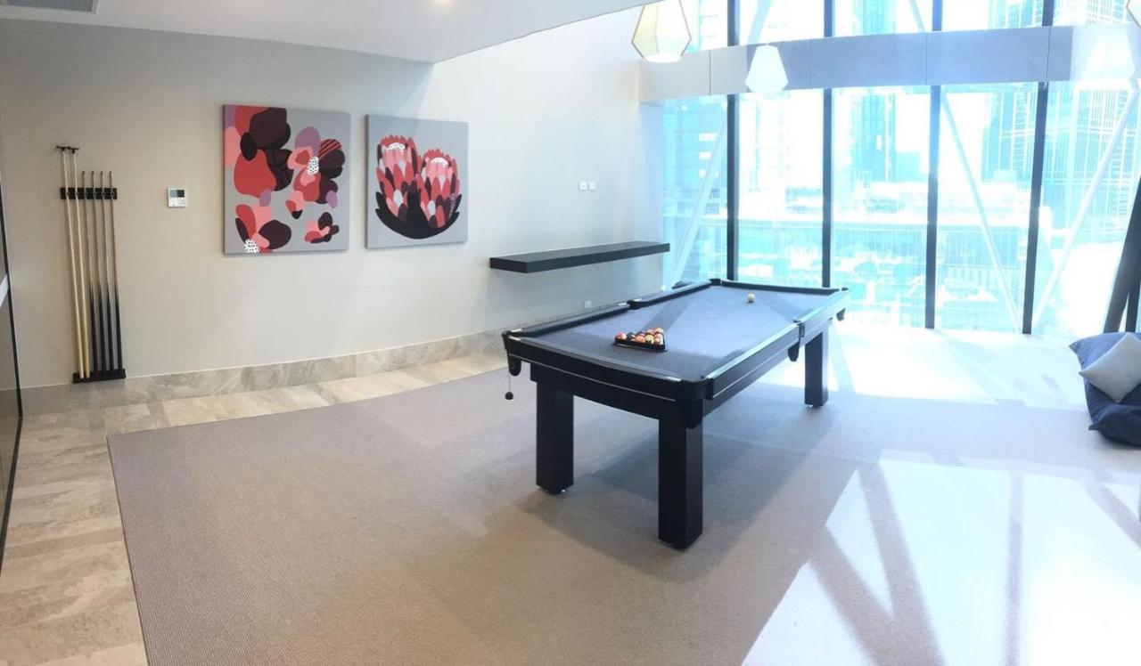 Beautiful Skyview Cbd Highrise 3Beds With Carpark Available Lejlighed Melbourne Eksteriør billede